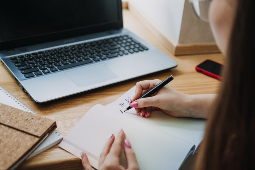 ブログ名の決め方 (ブログ名が思いつかない時のアイデアと例) 海外向けのヒント