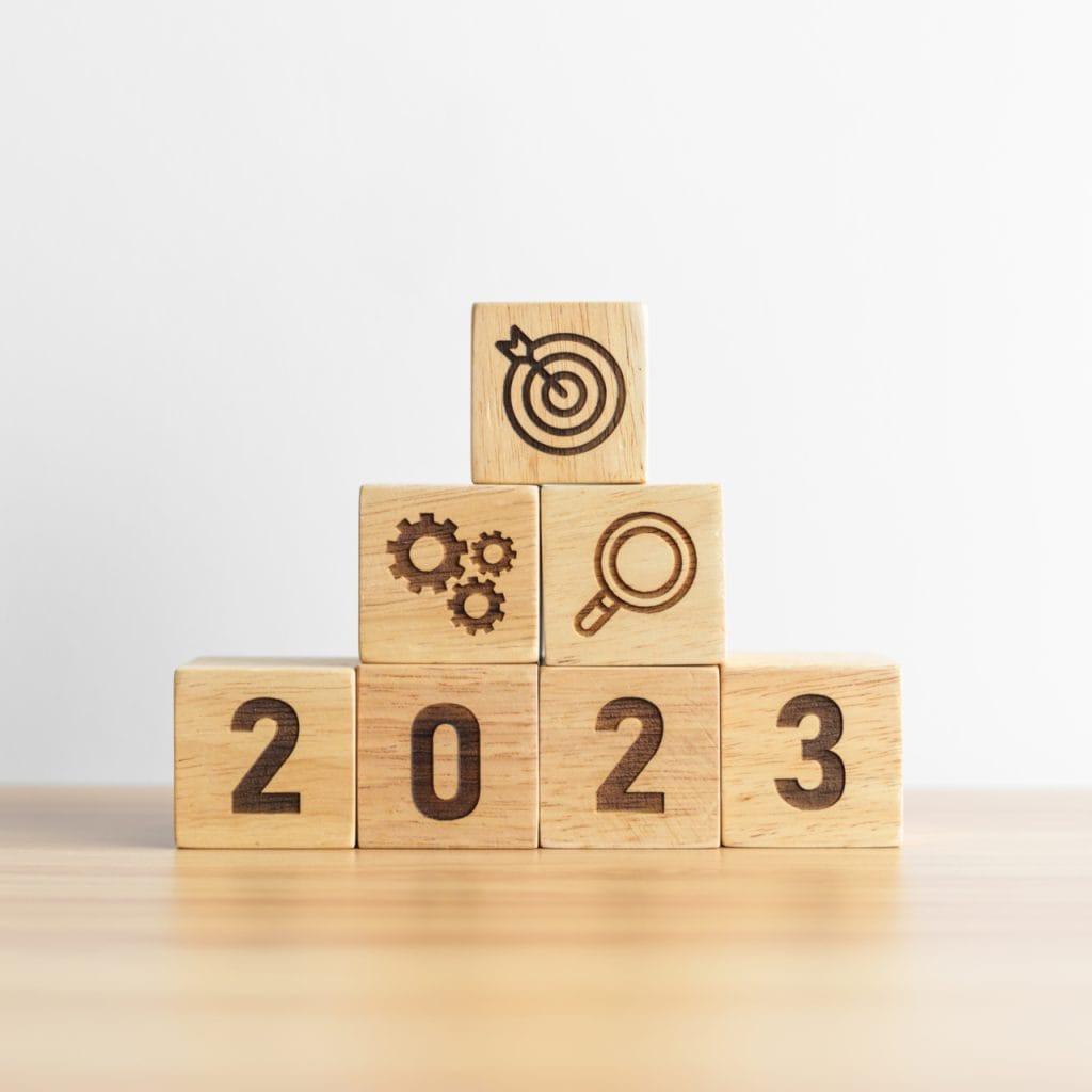 「どこで買える」「近くの」などのフレーズを含むモバイル検索は、近年200%以上増加